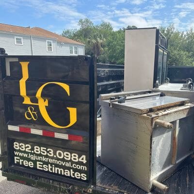 Hauling and Junk Removal In Orlando